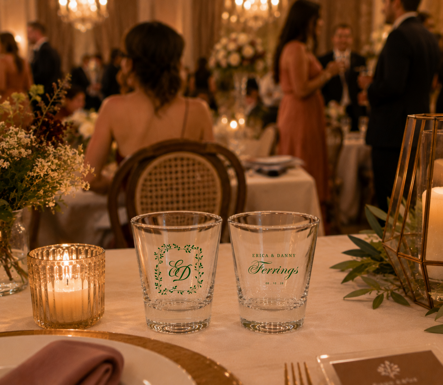 Ferrings Monogram personalized wedding shot glasses.

Custom greenery monogram wedding shot glasses.

Botanical family name wedding shot glasses.