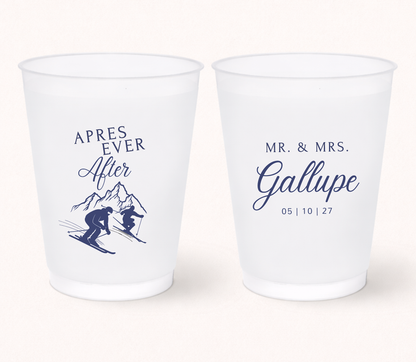 Custom ski wedding frosted cups
Personalized winter wedding cups
Mountain ski wedding favor
Custom frosted cups with names and wedding date
Ski resort wedding drinkware