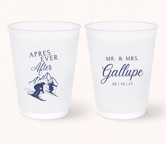 Custom ski wedding frosted cups
Personalized winter wedding cups
Mountain ski wedding favor
Custom frosted cups with names and wedding date
Ski resort wedding drinkware