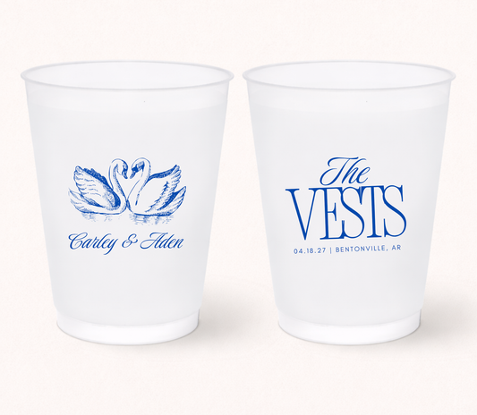 Personalized swan wedding frosted cups
Custom swan wedding cups with names
Elegant blue wedding favor cups
Romantic swan wedding drinkware design