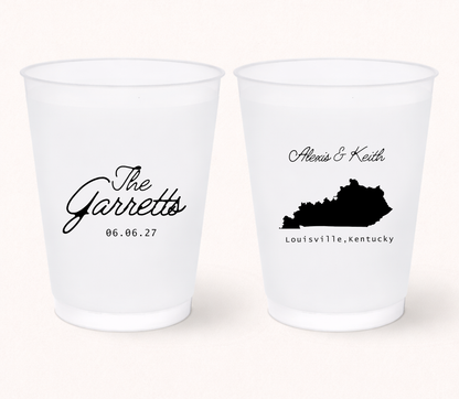 Kentucky wedding frosted cups with custom names
Personalized Louisville Kentucky wedding cups
Custom state silhouette wedding drinkware
Minimalist Kentucky wedding favor cups